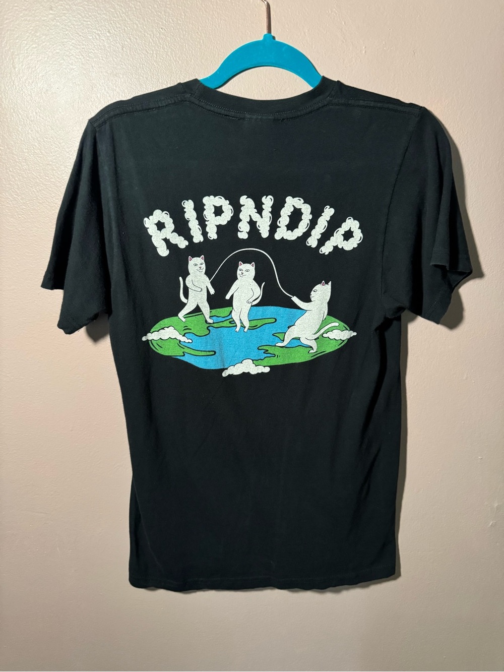 Mens RipNDip Tshirt Tee Black Cat Graphic Logo Print T-Shirt Size S Regular Fit